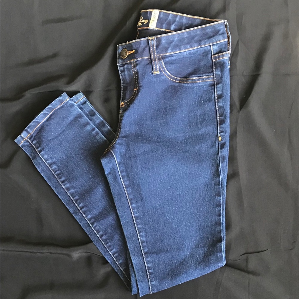 American Rag Juniors Skinny Jeans